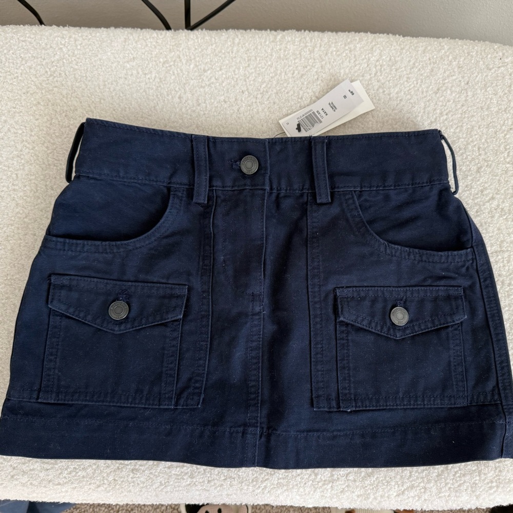 Aritzia Kaya Skirt 00